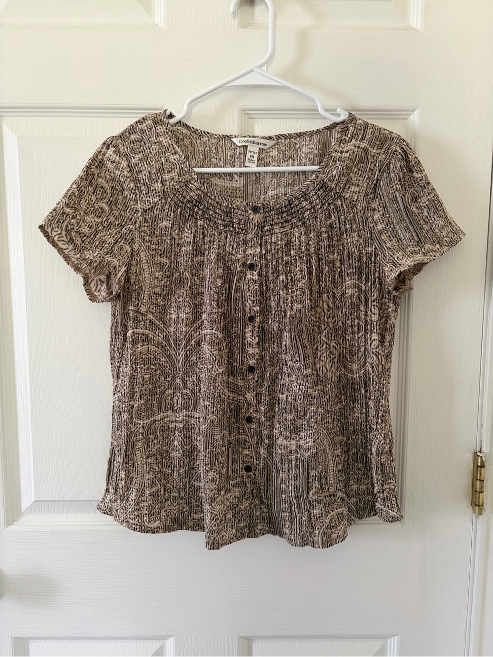 Croft & Barrow Brown Patterned Short-Sleeve Button Front Top